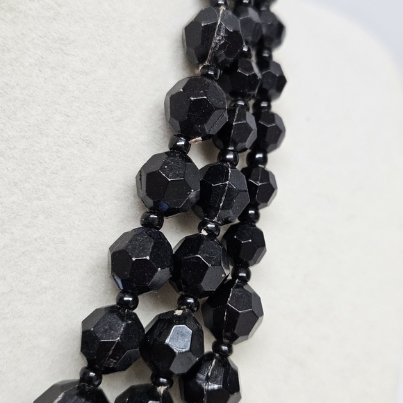 VINTAGE Germany Black Acrylic Plastic Beaded Triple Strand Bib Necklace - Picture 3 of 5